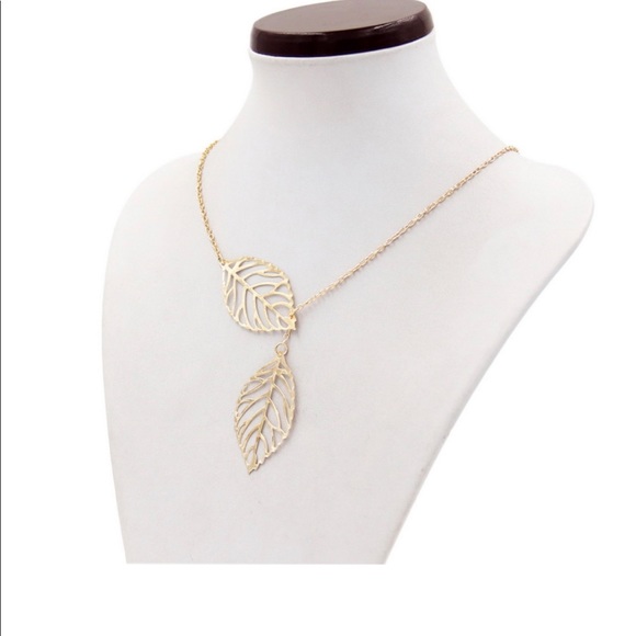 Jewelry - ❤️❤️Adjustable Double Leaf Necklace❤️❤️